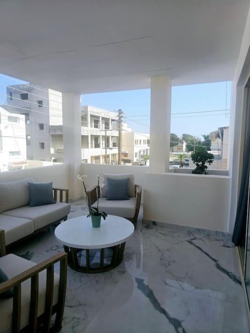 Deluxe Apartment Pafos Dış mekan fotoğraf